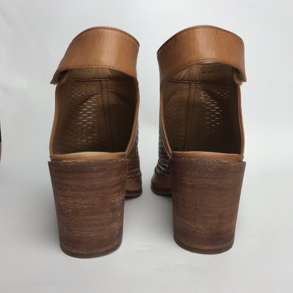 Vince Camuto Lavette Peep Toe Ankle Booties Brown - Picture 6 of 8